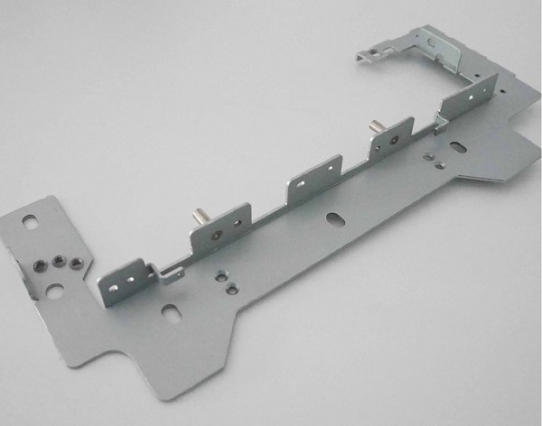 鈑金加工激光切割優(yōu)勢：優(yōu)化工藝，提高效率，降低成本